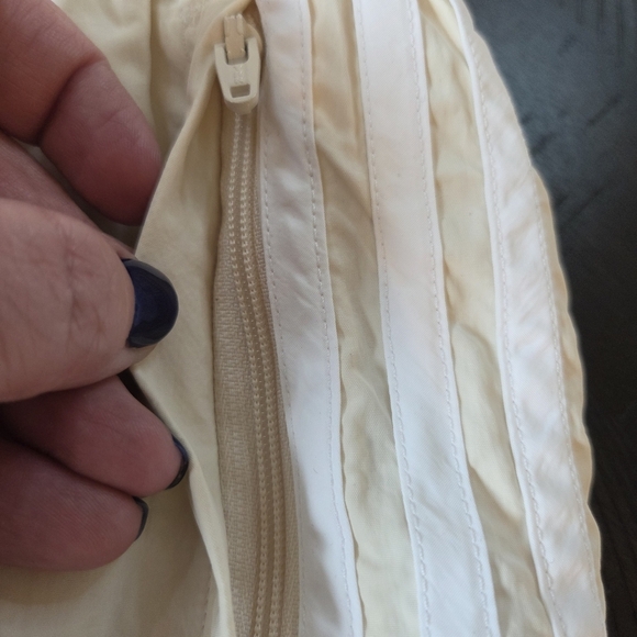 Adidas Originals Men's Sprinter Shorts - Wonder White -Extra Small - IM9417 XS - Picture 3 of 8